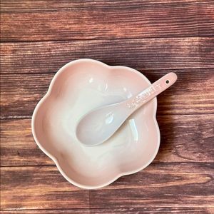 Le Creuset Flower Dish with Spoon Set
